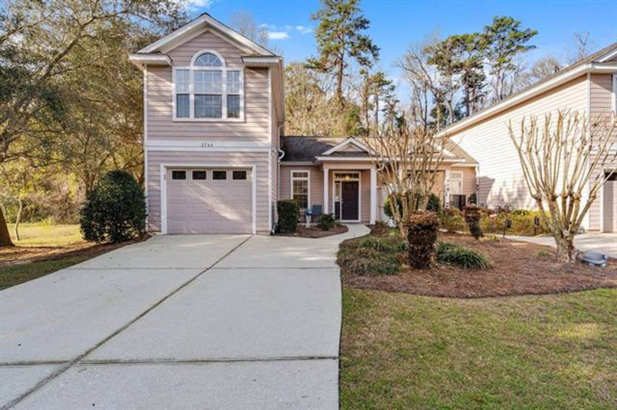 Townhouse for rent at 2744 Laurelwood Lane, Tallahassee, FL 32308