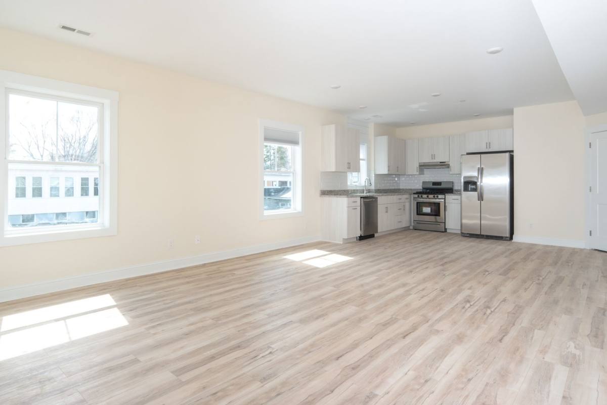 Townhouse for rent at 42 Maple St, Dover, NH 03820