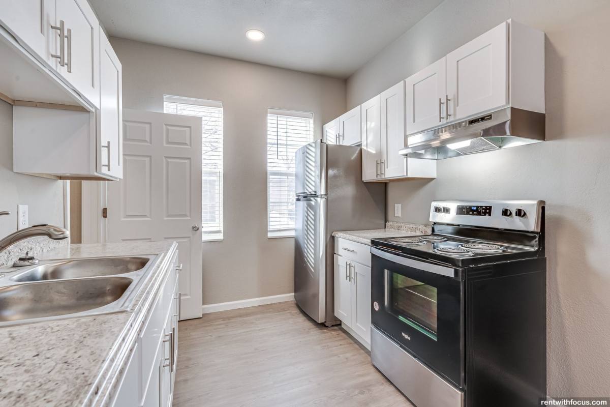 Apartment for rent at 906 S Lincoln Ave, Beaver Dam, WI 53916