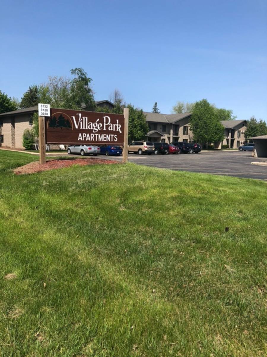 Apartment for rent at 3128-3132 N Ballard Rd, Appleton, WI 54911