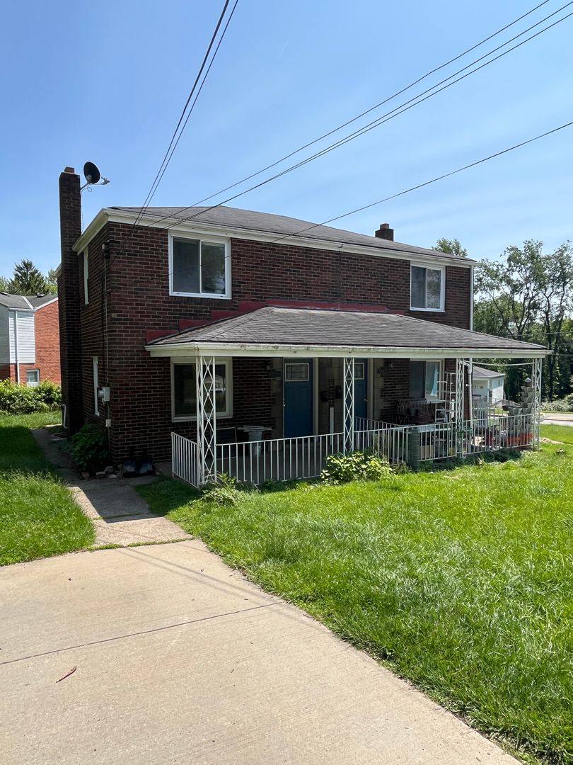 House for rent at 1004 Woodbine St, Pittsburgh, PA 15201