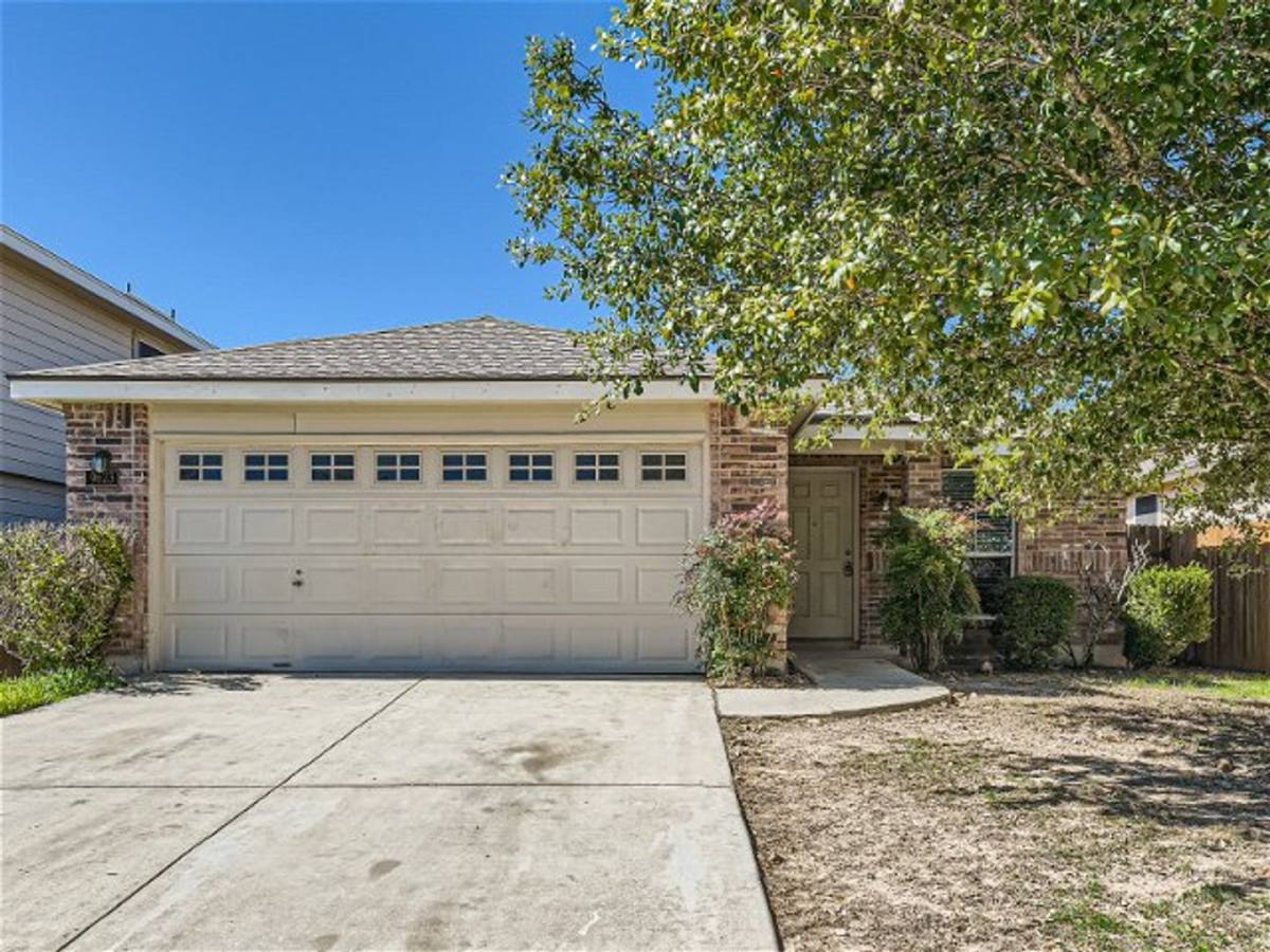 House for rent at 9623 Mustang Farm, San Antonio, TX 78254