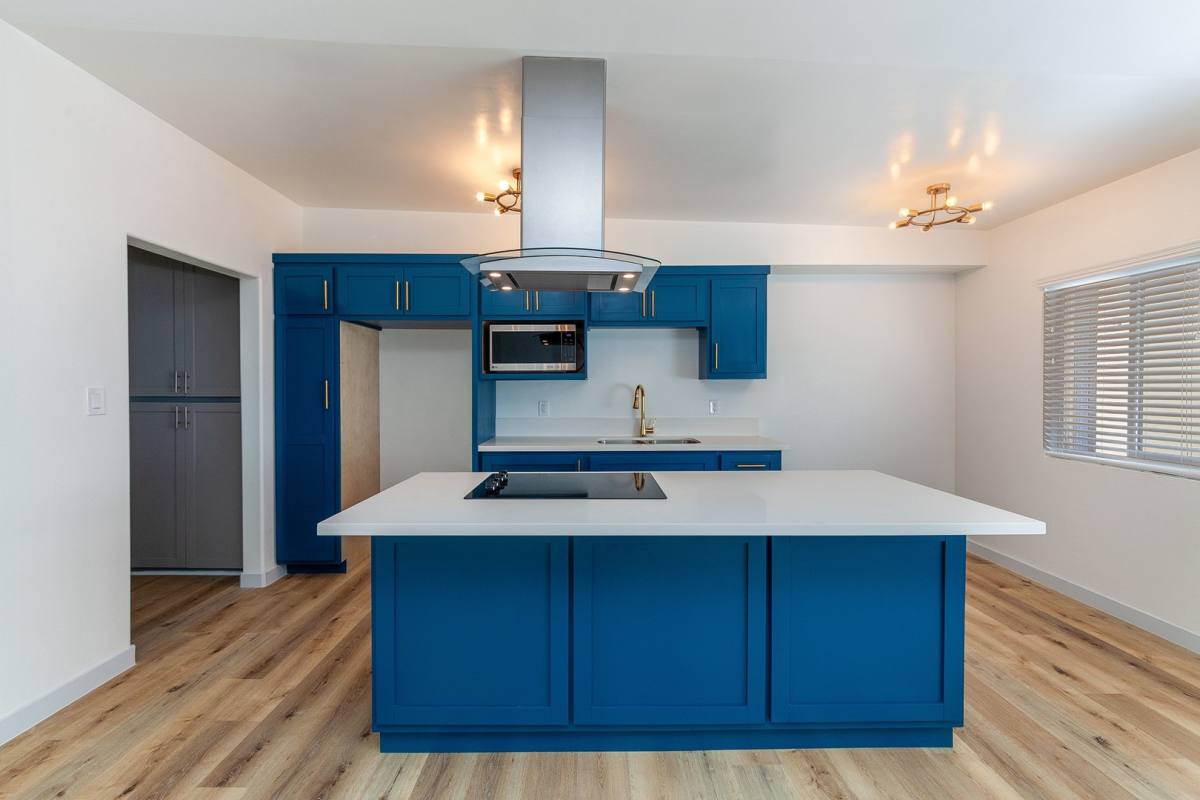 Apartment for rent at 1955 Locust Ave, Long Beach, CA 90806