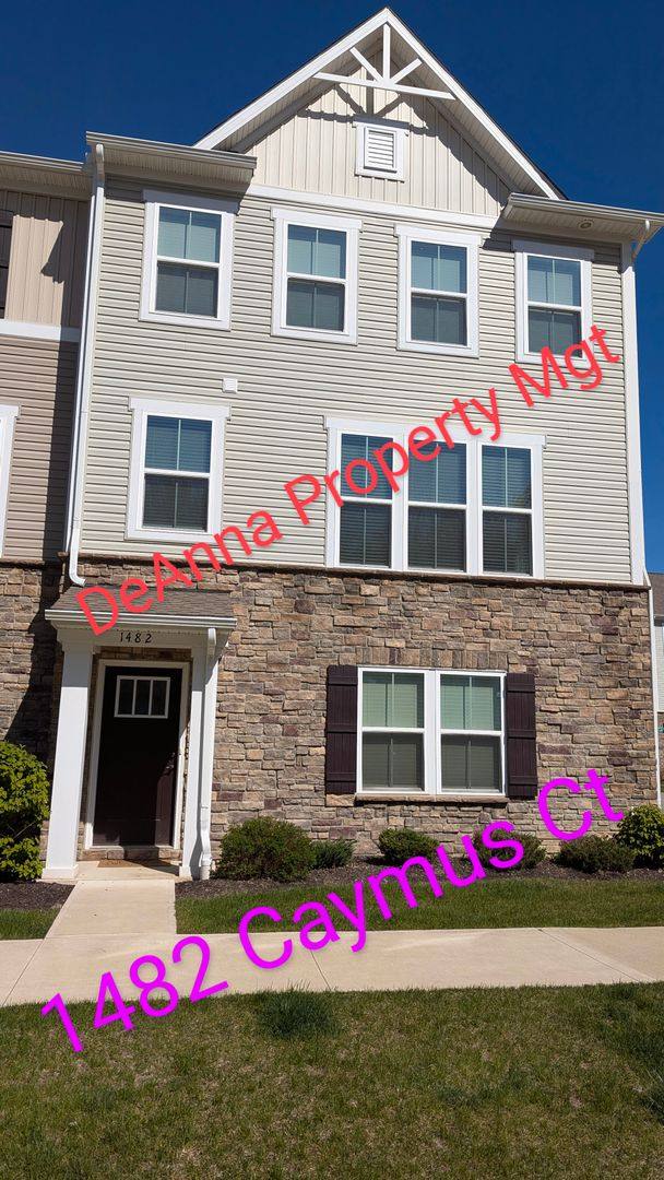 Townhouse for rent at 1482 Caymus Court, Avon, OH 44011
