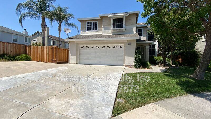 673 Nacomis Court, Tracy, CA 95304