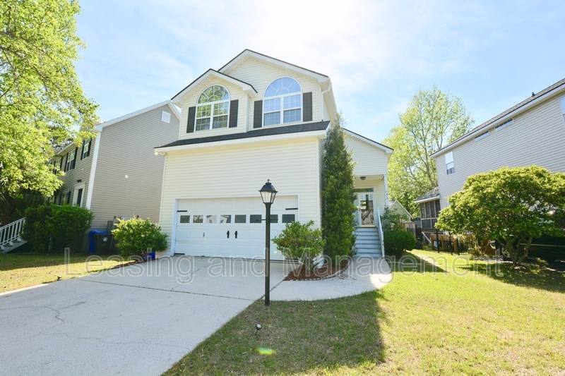 House for rent at 813 Harbor Place Dr, Charleston, SC 29412