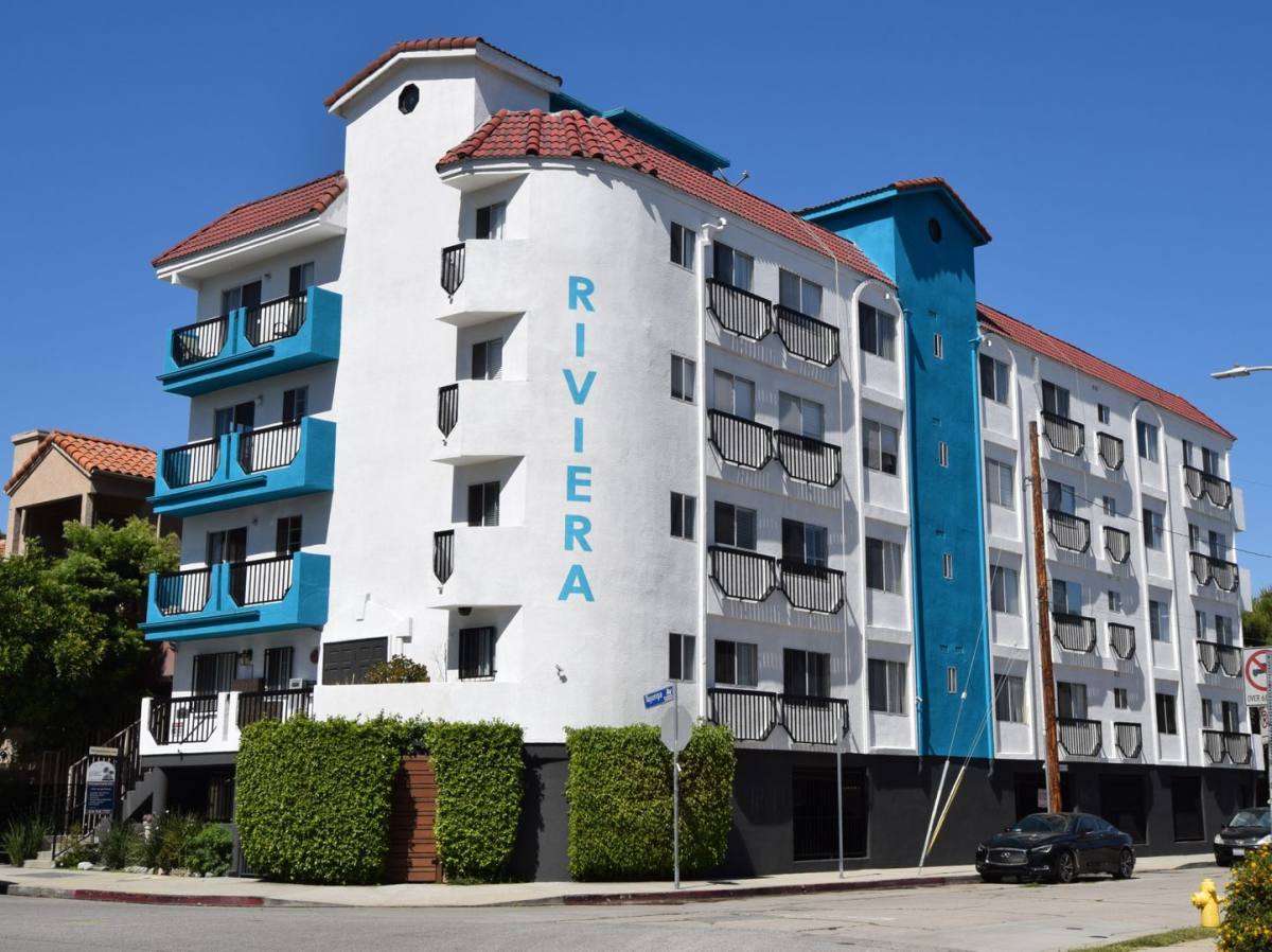 Apartment for rent at 5002 Tujunga Ave, North Hollywood, CA 91601