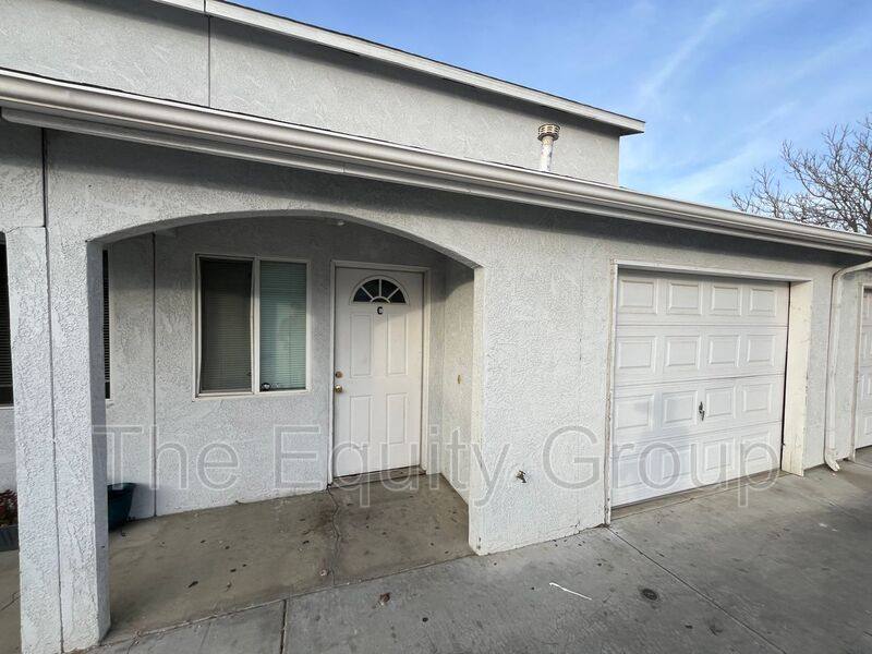 Townhouse for rent at 1434 Cottage Ave #C, Porterville, CA 93257