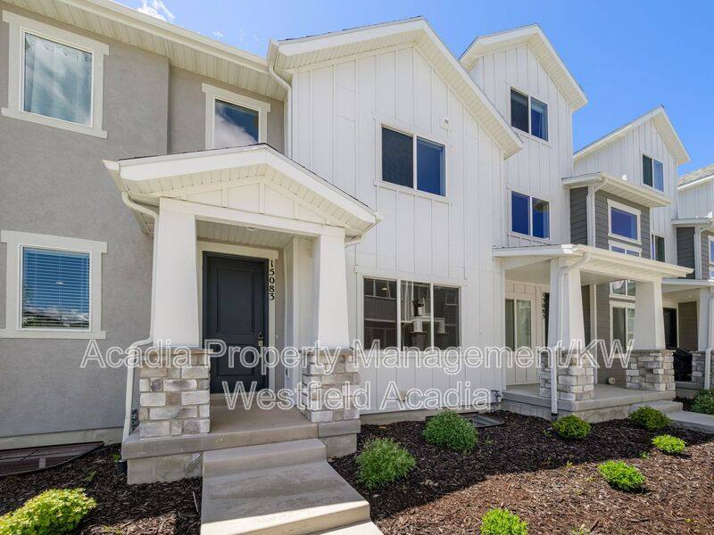 Townhouse for rent at 15083 S Reins Way #706, Riverton, UT 84065