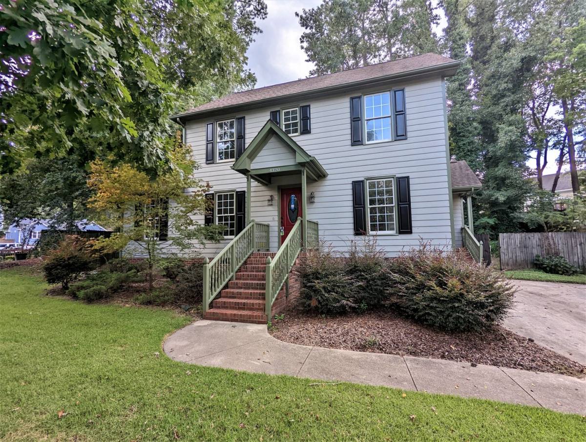House for rent at 4320 Willow Lake Rd, Raleigh, NC 27616