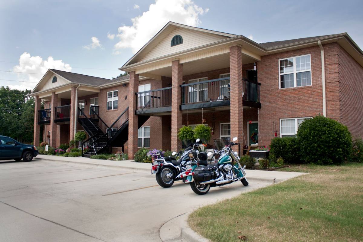Apartment for rent at 4415 Chisholm Rd, Florence, AL 35630