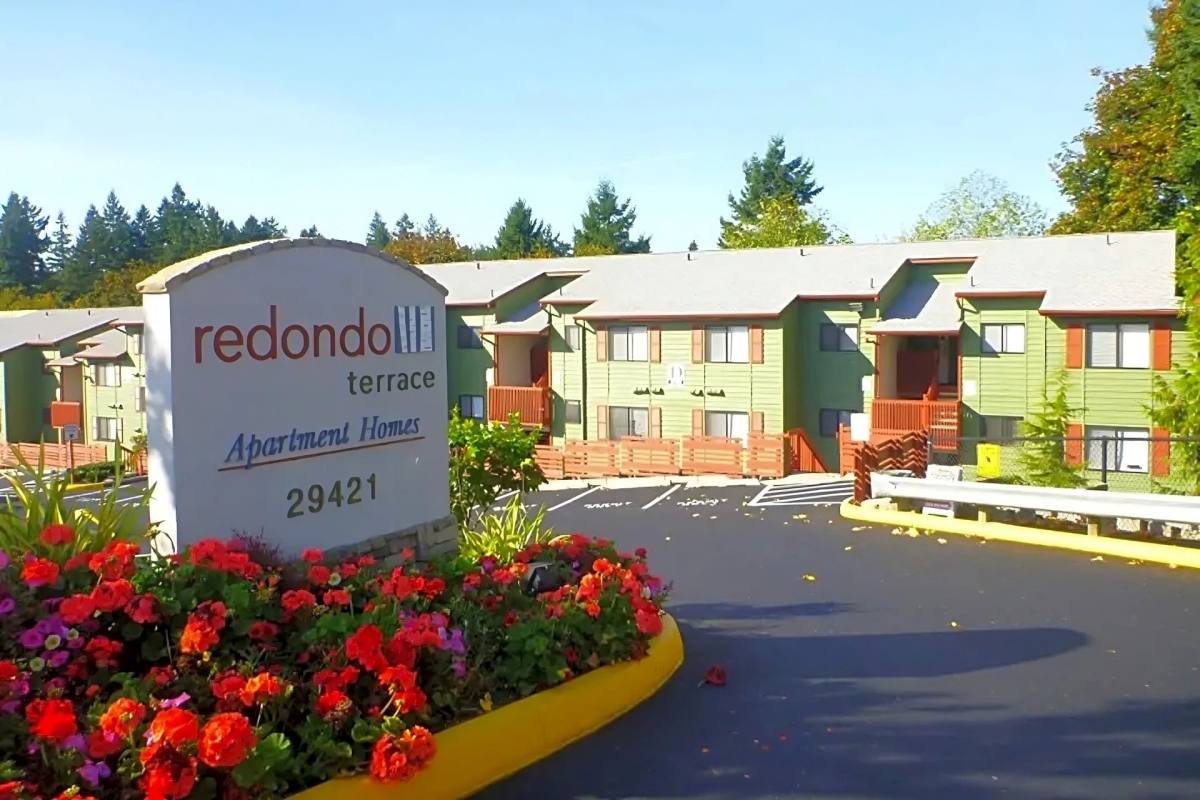 Apartment for rent at 29421 Pacific Highway S, Federal Way, WA 98003