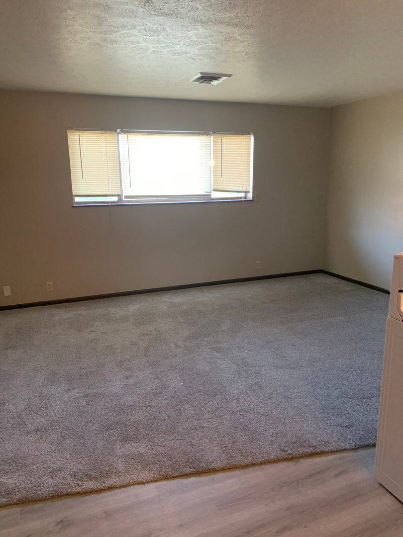 Apartment for rent at 1001-1007 N 6th St, Norfolk, NE 68701