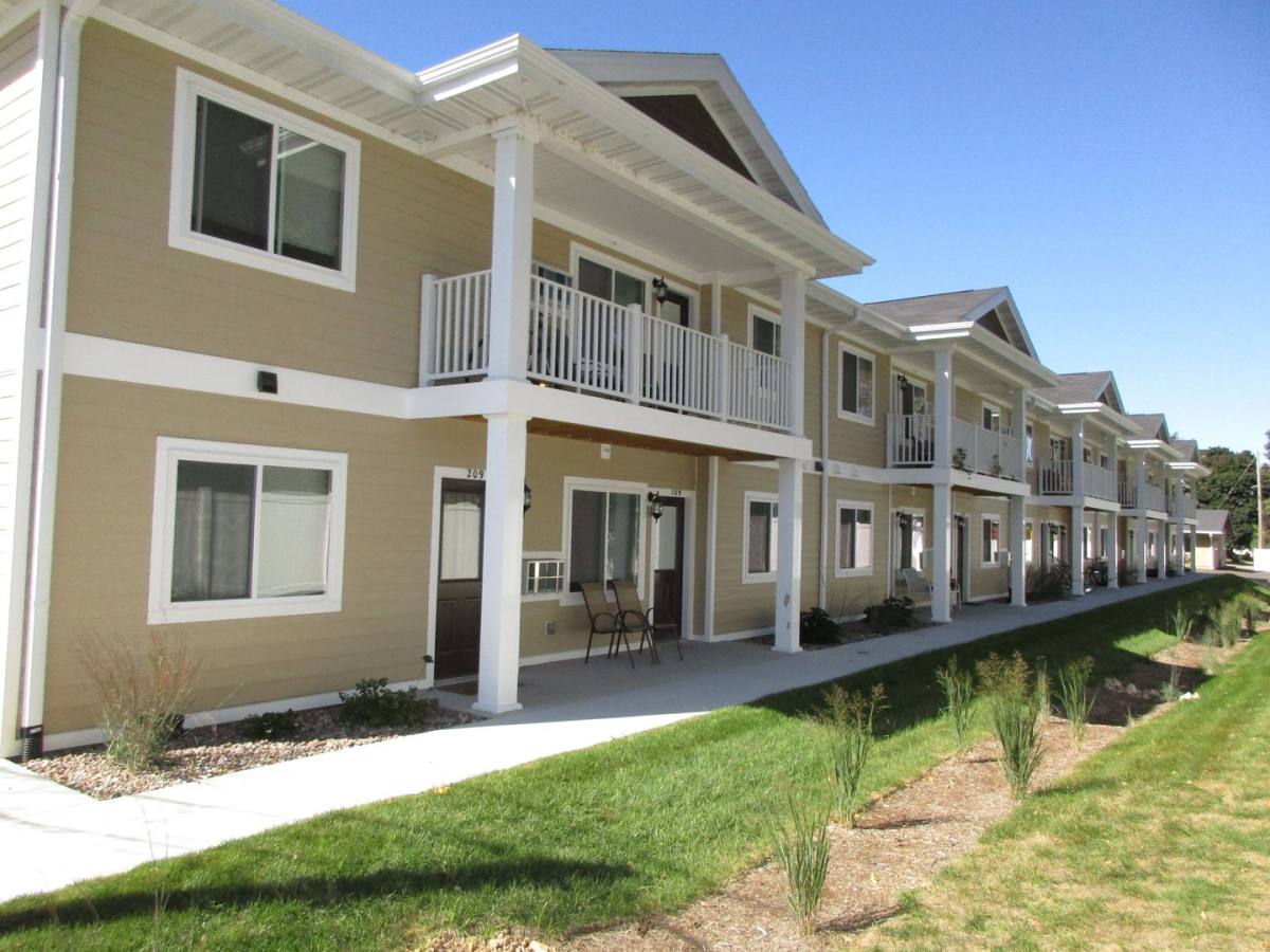 Apartment for rent at 3715 3717 Mormon Coulee Rd, La Crosse, WI 54601