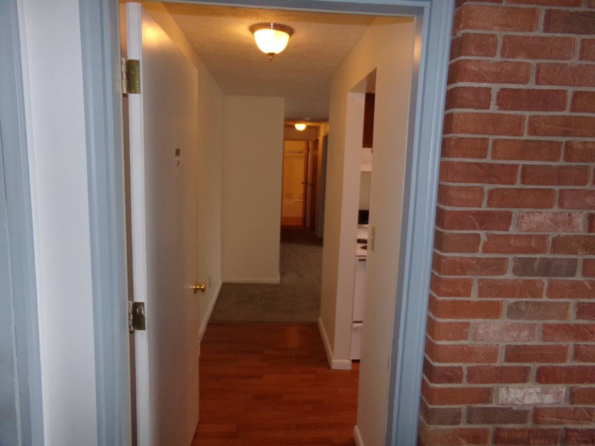 Apartment for rent at 995, 997 N Market St, Troy, OH 45373