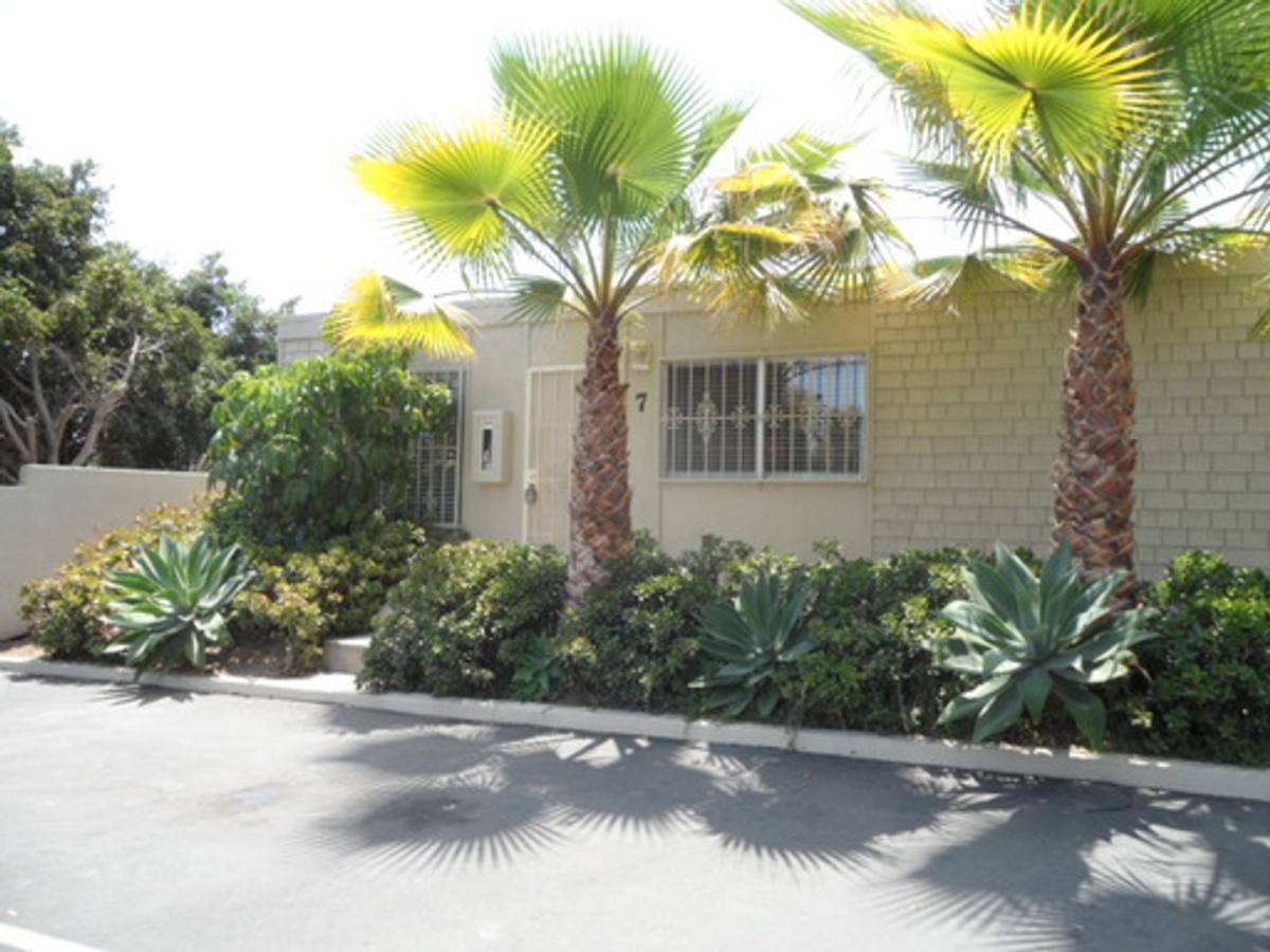 Apartment for rent at 1202 E 6th St, National City, CA 91950