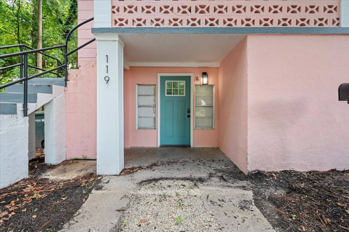119 W 60th St, Savannah, GA 31405
