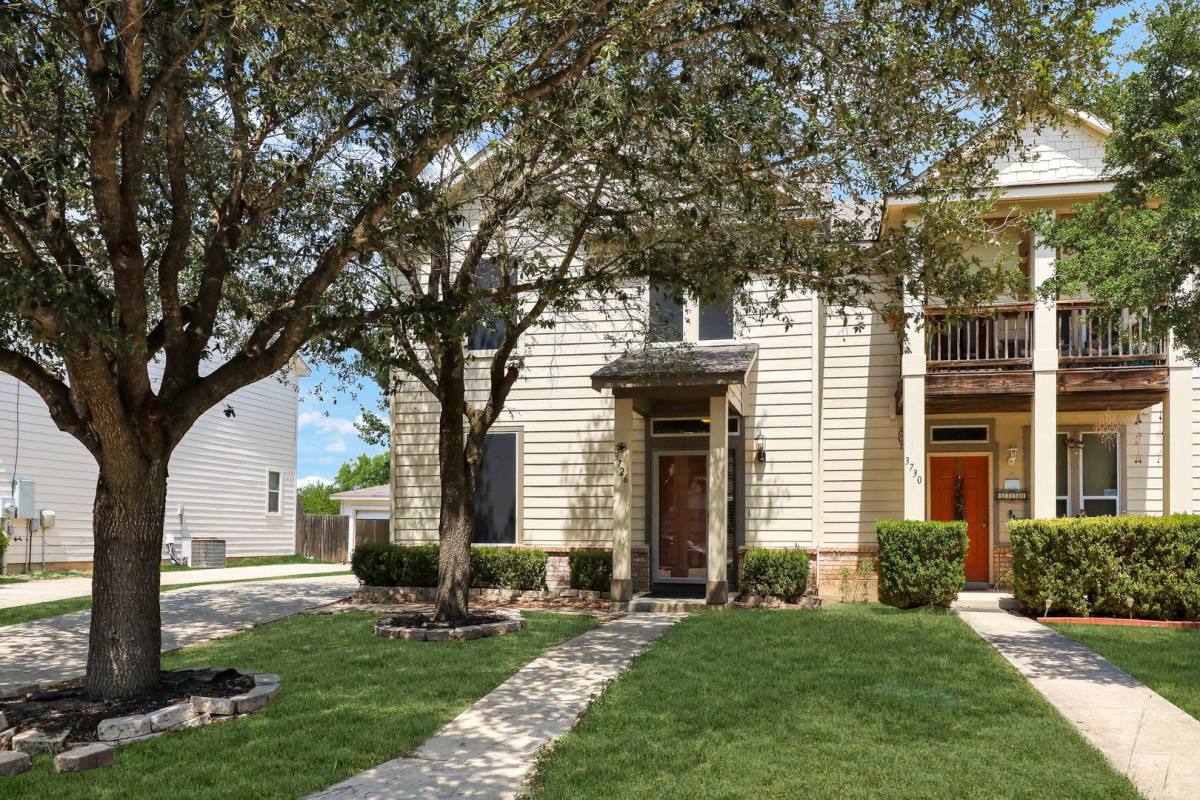 Townhouse for rent at 3726 Browning Bluff, San Antonio, TX 78245