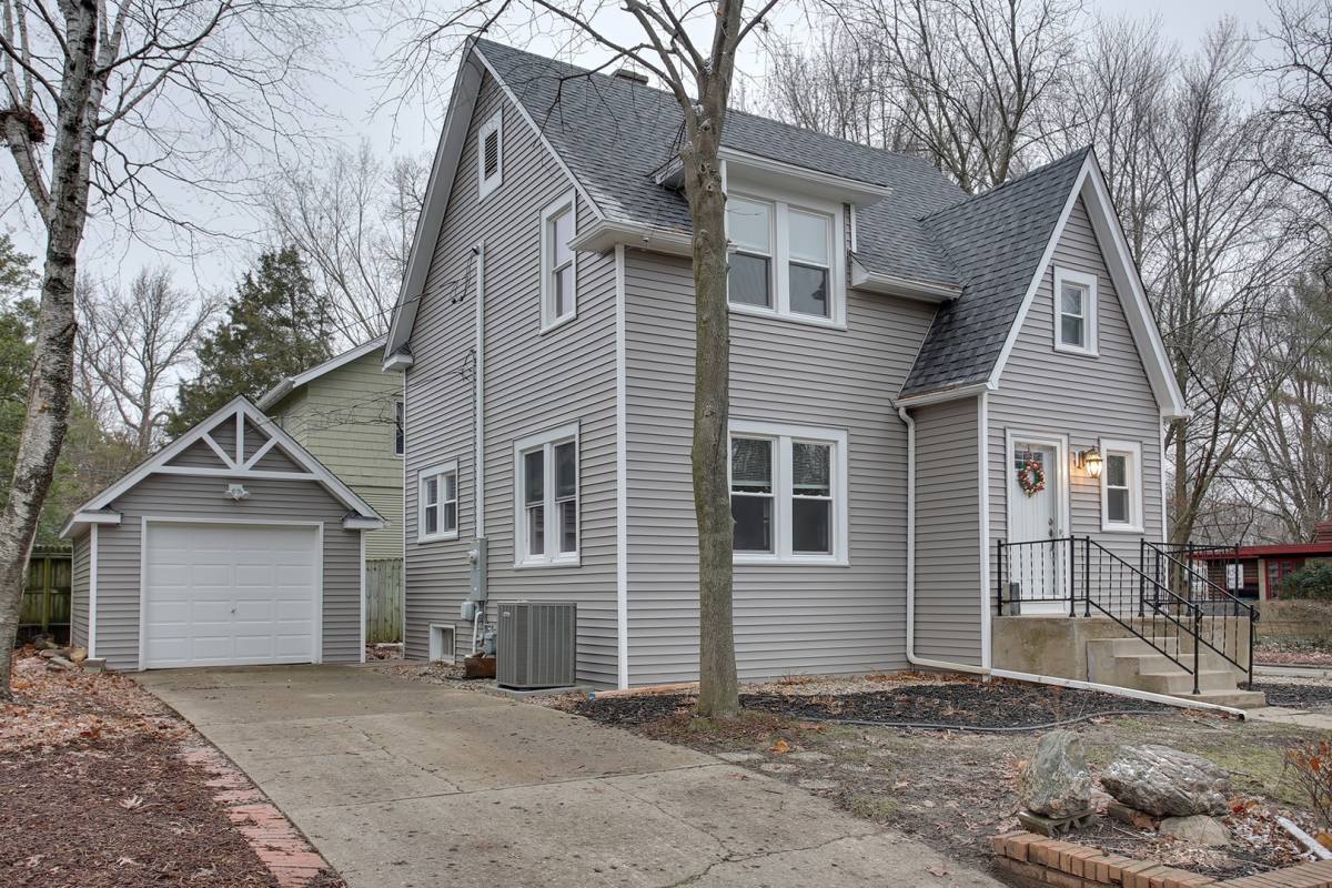 House for rent at 202 W Florida Ave, Urbana, IL 61801