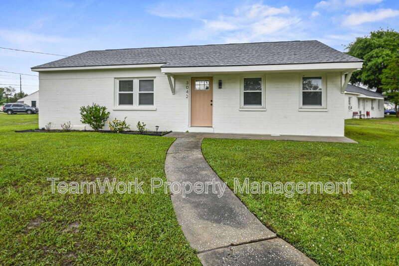 House for rent at 3042 Terry Dr, Mount Pleasant, SC 29465