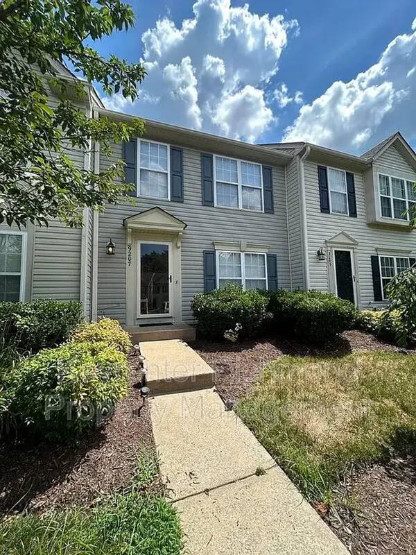 Townhouse for rent at 9207 Stone Meadow Dr, Henrico, VA 23228