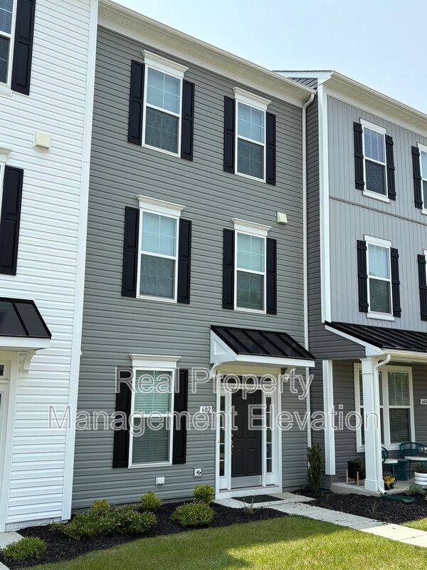 Townhouse for rent at 602 Hemsworth Lane, Winchester, VA 22601