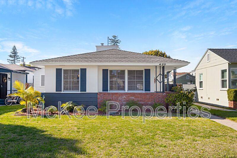 House for rent at 420 Pomona Ave, Coronado, CA 92118