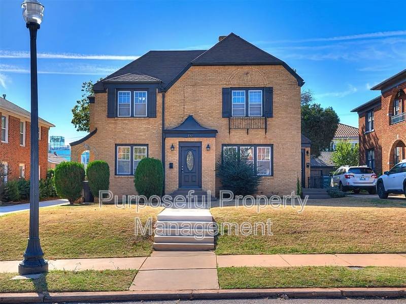 Apartment for rent at 732 NE 17th St #2, Oklahoma City, OK 73105