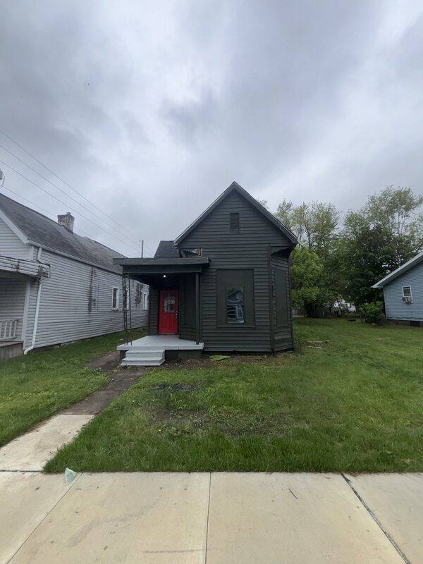 House for rent at 317 S Grand Ave, Evansville, IN 47713