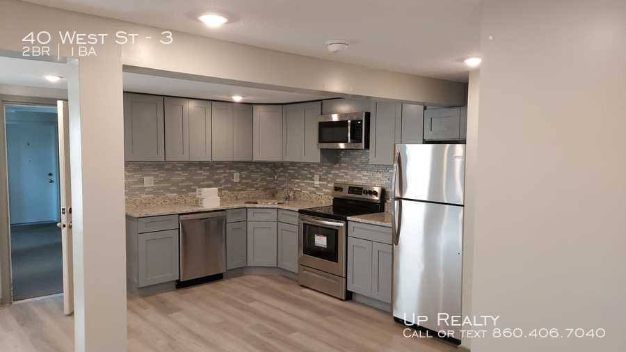 Apartment for rent at 40 W St, Vernon Rockville, CT 06066