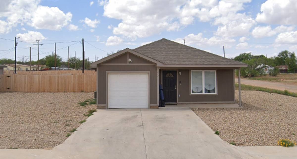 House for rent at 212 Guava Ave, Lubbock, TX 79403