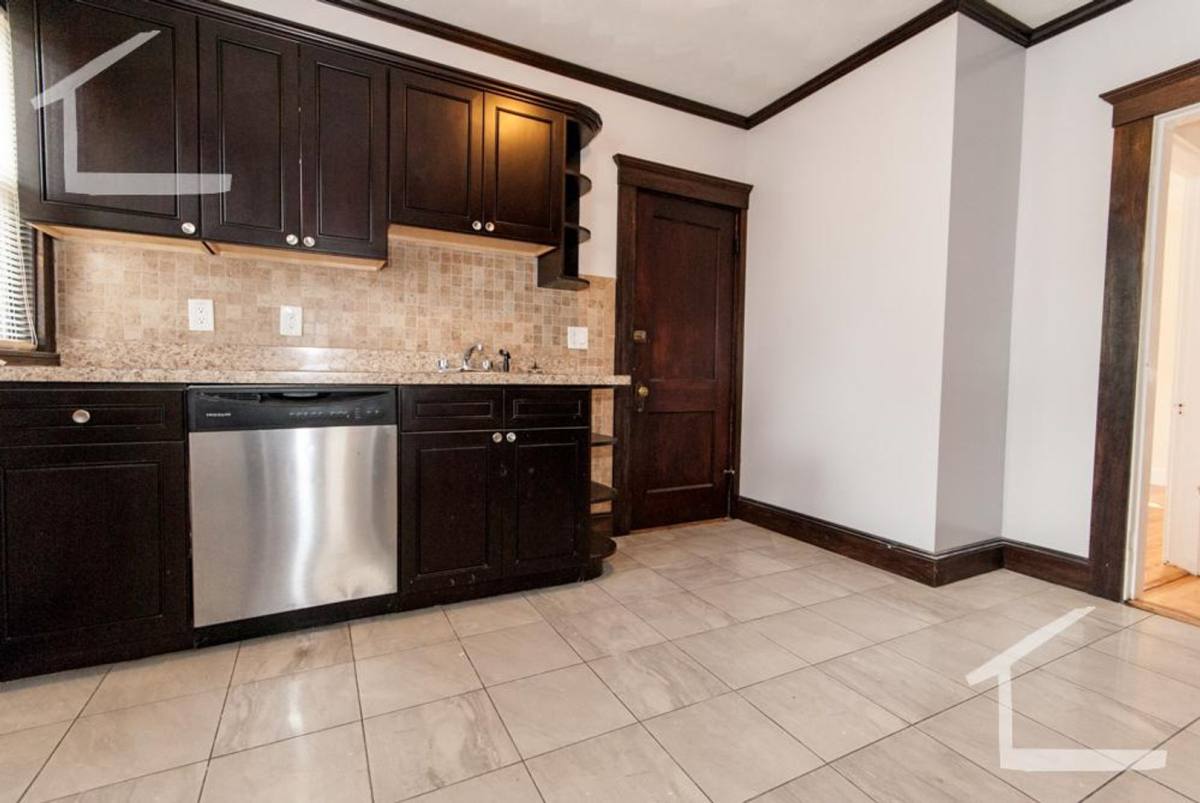 House for rent at 8 Upcrest Rd #3D, Brighton, MA 02135
