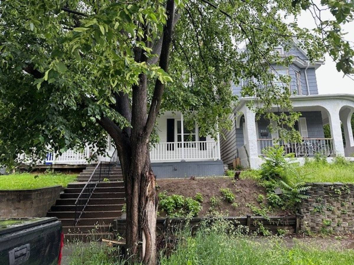 House for rent at 703 N 18th St, Harrisburg, PA 17103