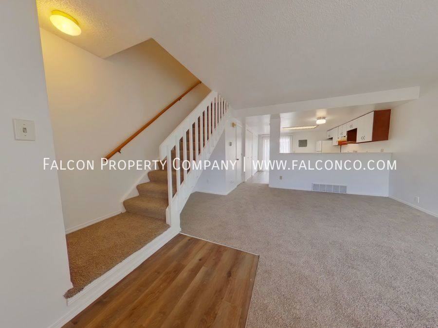 Townhouse for rent at 1890 Monterey Rd #B, Colorado Springs, CO 80910