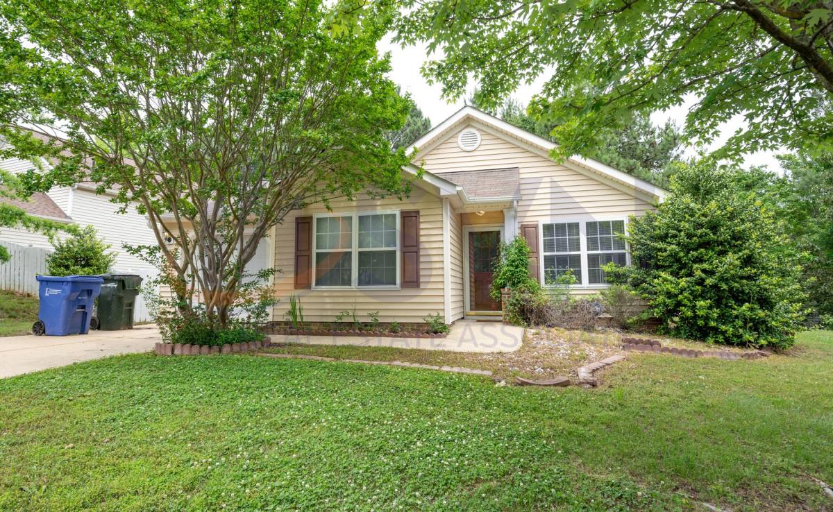 House for rent at 5015 Silhouette Dr, Durham, NC 27713