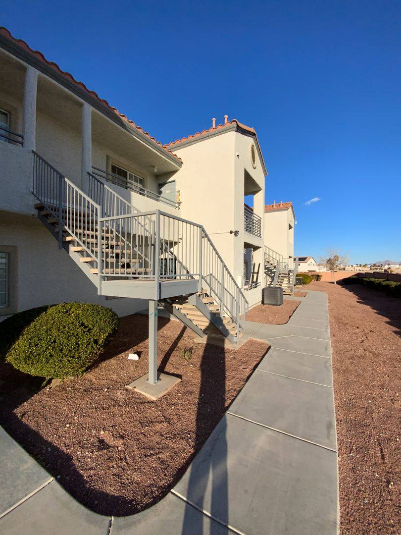 Condo for rent at 3318 N Decatur Blvd, Las Vegas, NV 89130