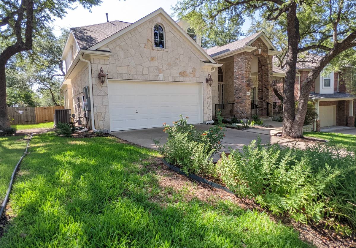 House for rent at 5813 Medicine Creek Dr, Austin, TX 78735