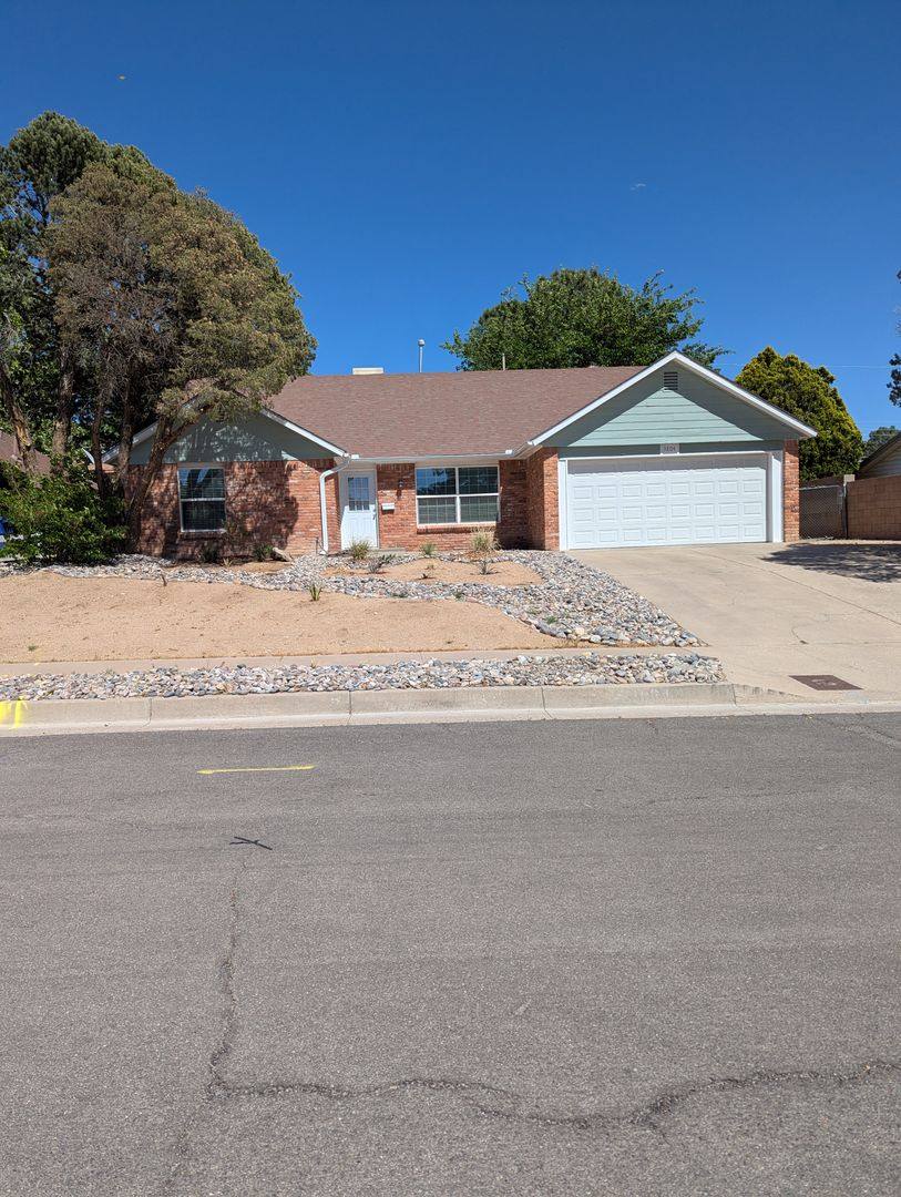 House for rent at 3804 Sierra Madre Dr NE, Albuquerque, NM 87111