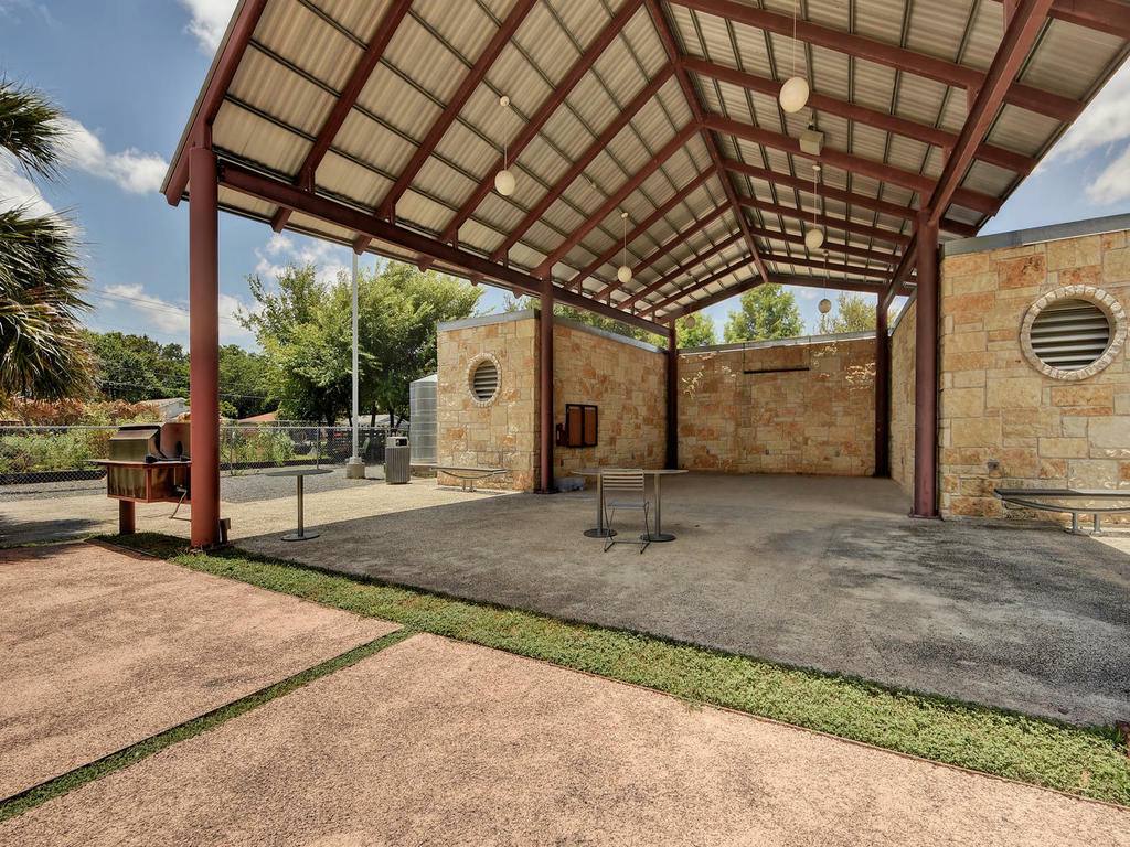 Apartment for rent at 2401 E 6th St #41, Austin, TX 78702