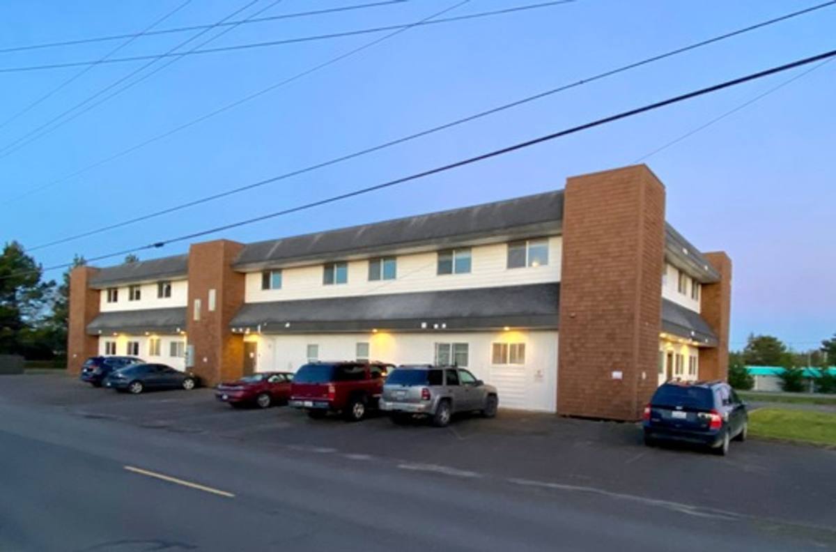 Apartment for rent at 1101 Pacific Ave N, Long Beach, WA 98631