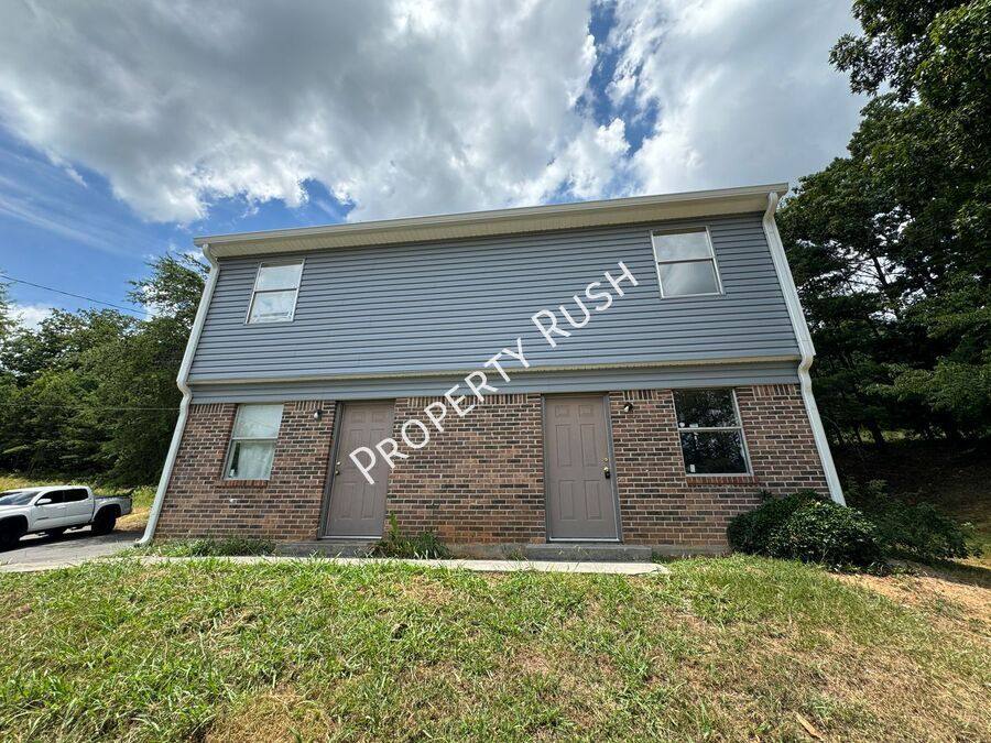 Apartment for rent at 4942 Charwood Trail NW, Cleveland, TN 37312