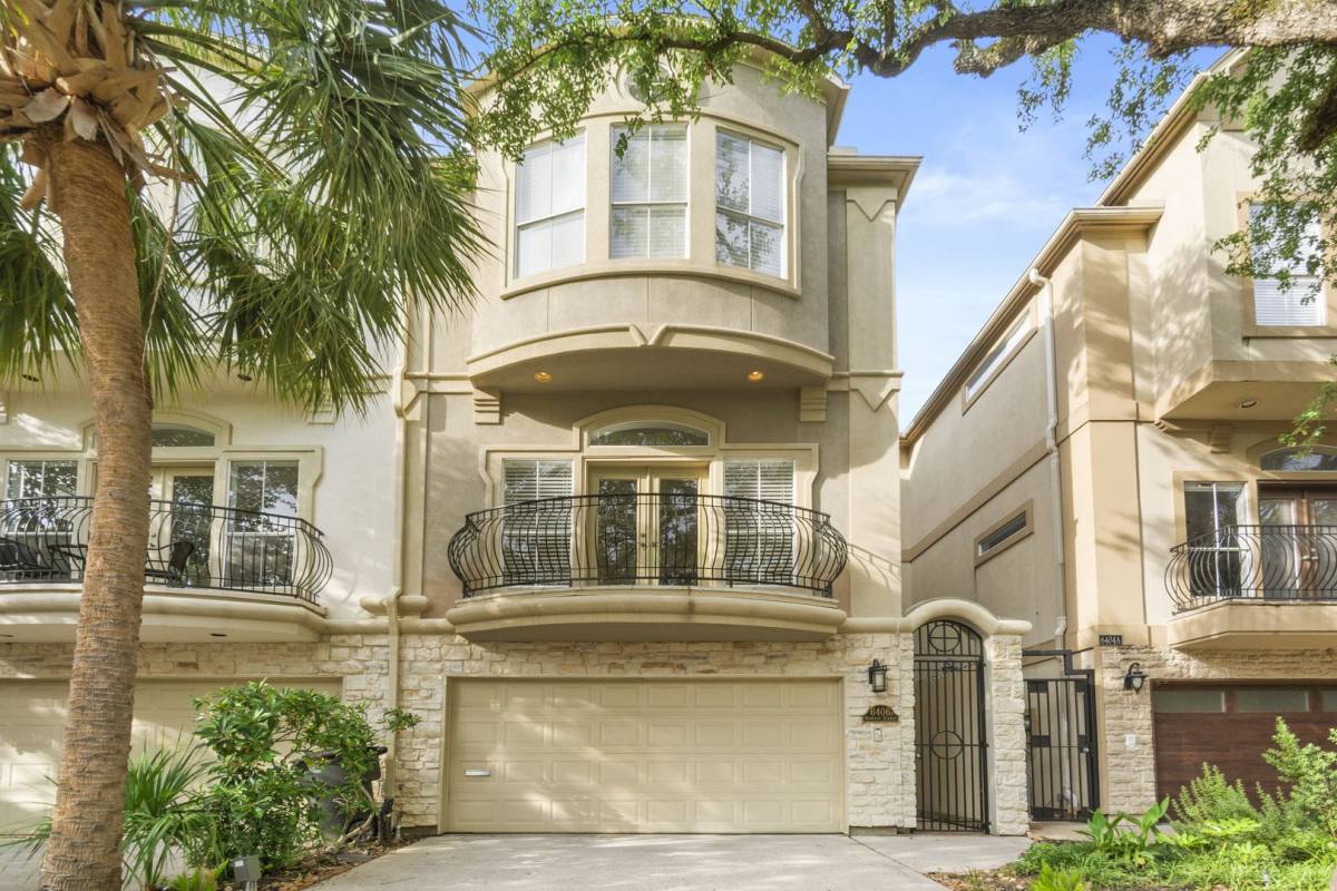 Townhouse for rent at 6406 Rodrigo, Houston, TX 77007