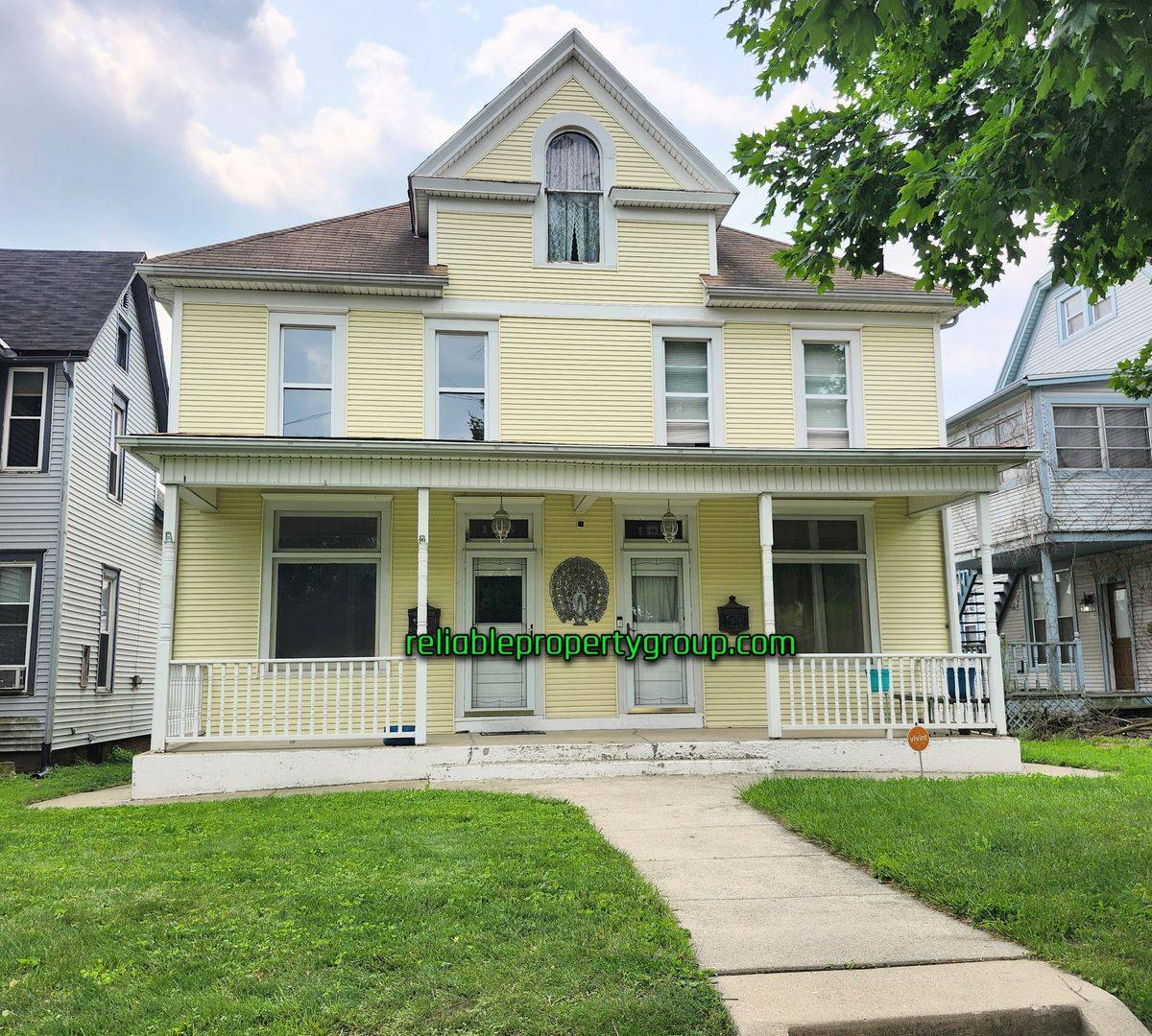 Apartment for rent at 1114 1116 Columbia Ave, Fort Wayne, IN 46805