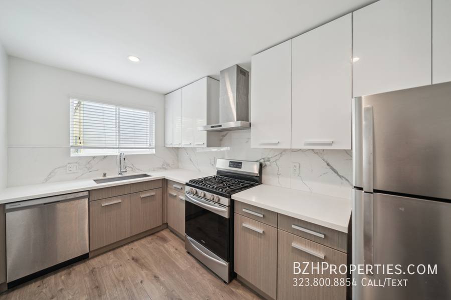 Apartment for rent at 252 S New Hampshire Ave #3, Los Angeles, CA 90004