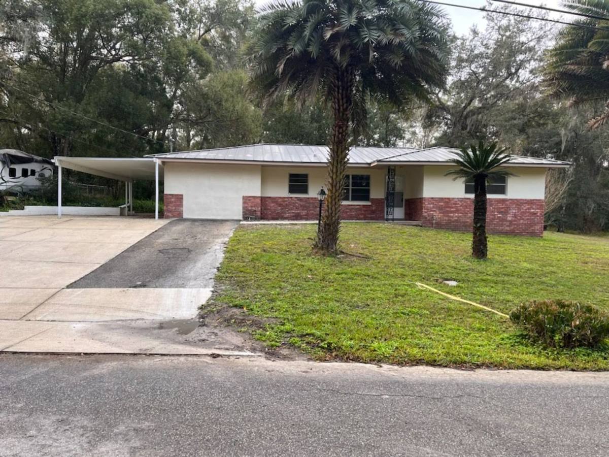 House for rent at 5794 E Slate St, Inverness, FL 34452