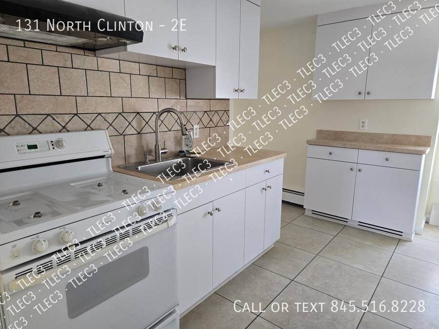 Apartment for rent at 131 N Clinton #2E, Poughkeepsie, NY 12601