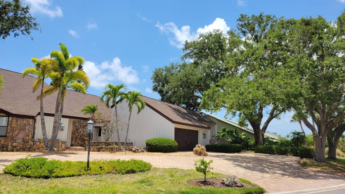 House for rent at 3970 Prairie Dunes Dr, Sarasota, FL 34238
