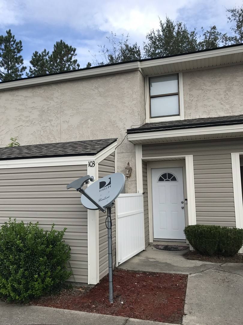 Townhouse for rent at 727 S Main, Hinesville, GA 31313