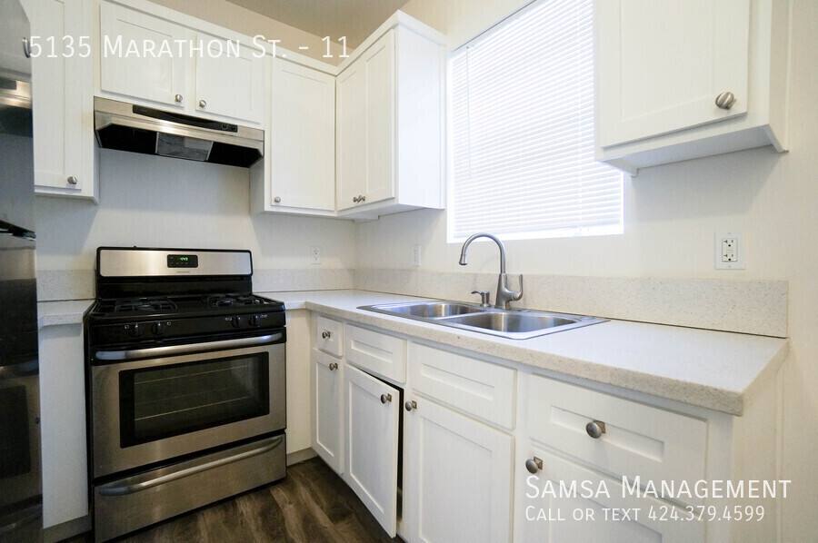 Apartment for rent at 5135 Marathon St #11, Los Angeles, CA 90038