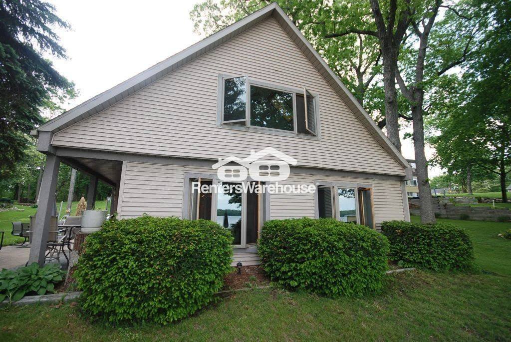 House for rent at 2310 N Lake Dr, Oconomowoc, WI 53066